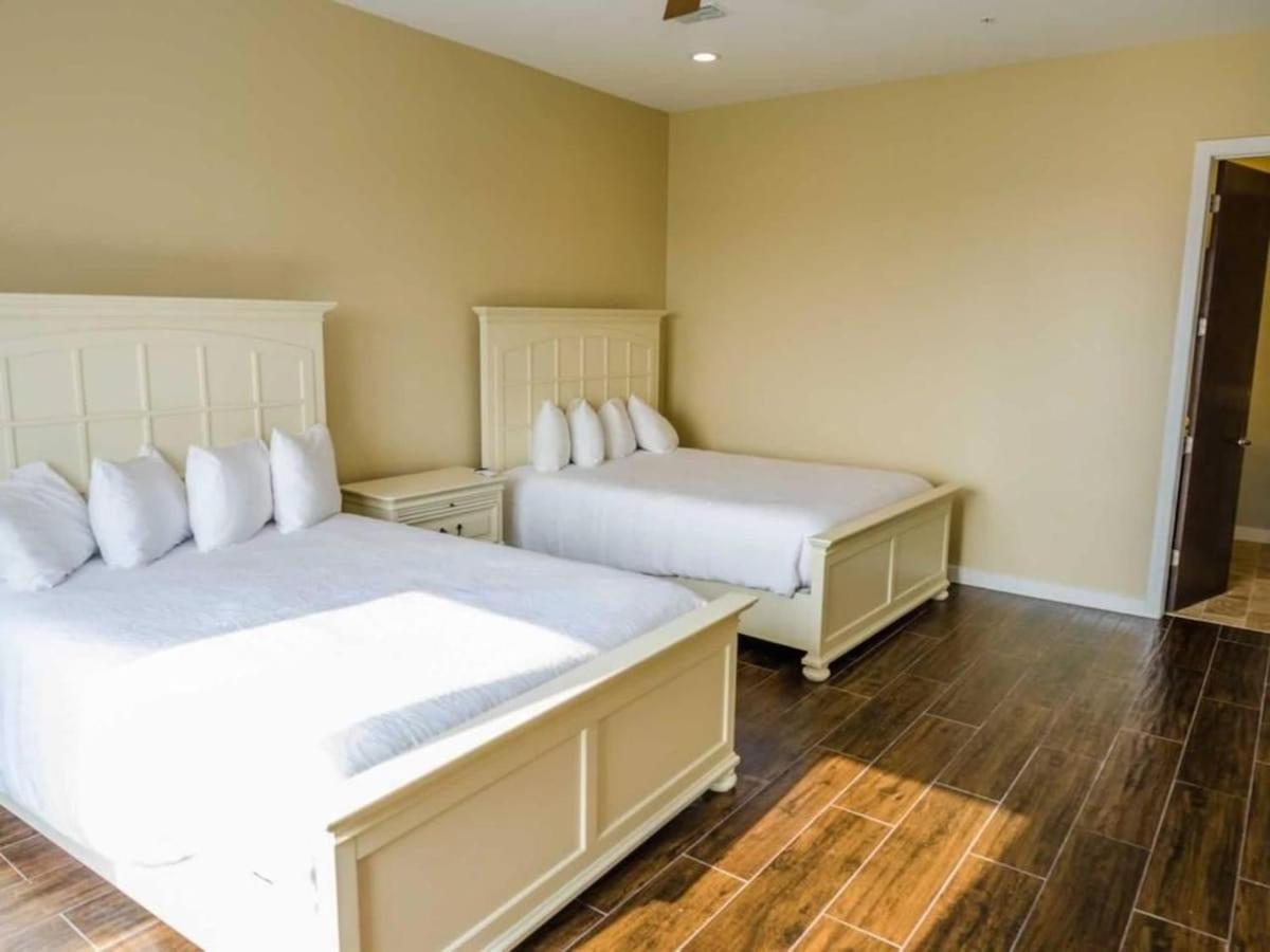 5 Bedroom Beachfront Condo - 3Rd Floor South Padre Island Eksteriør billede